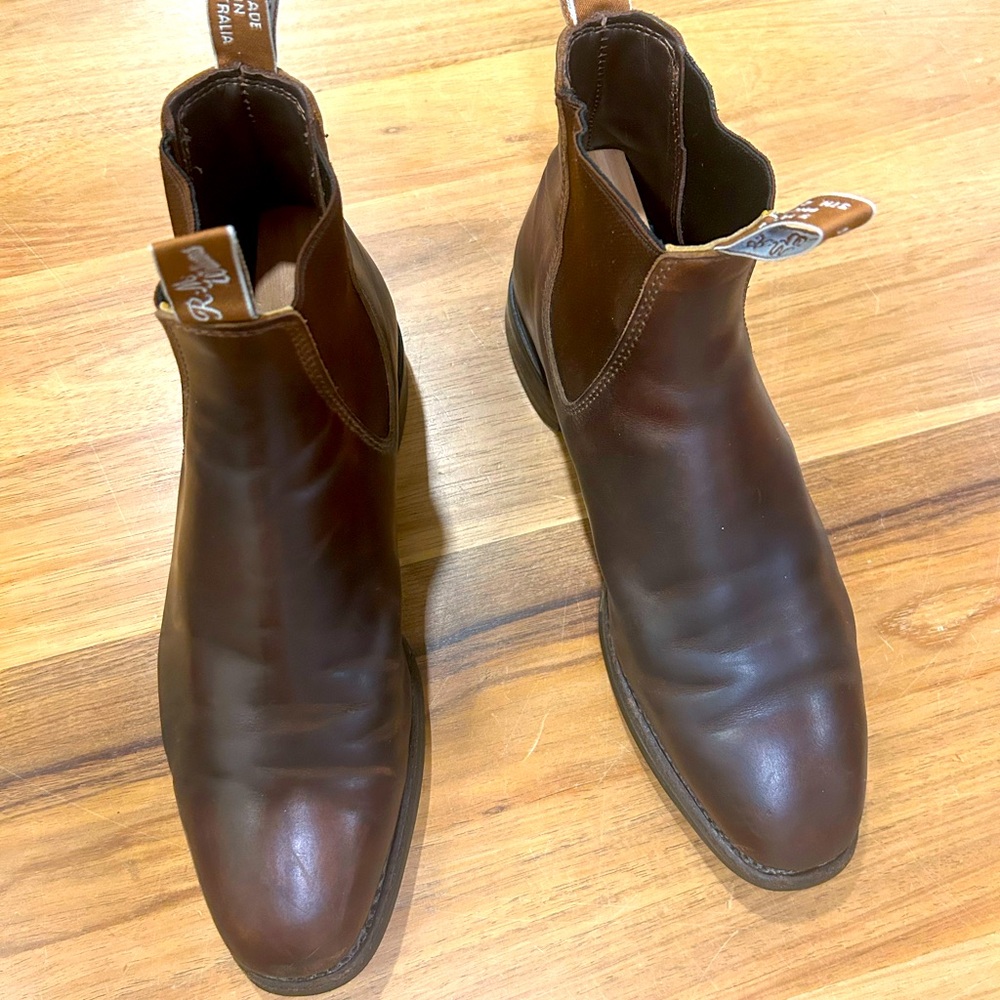 R.M. Williams Comfort Craftsman